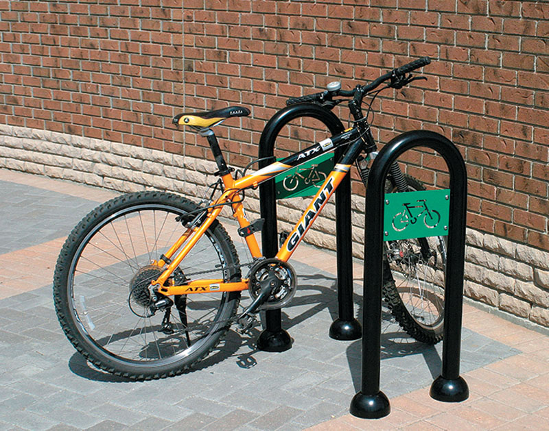 Caat rack with bike